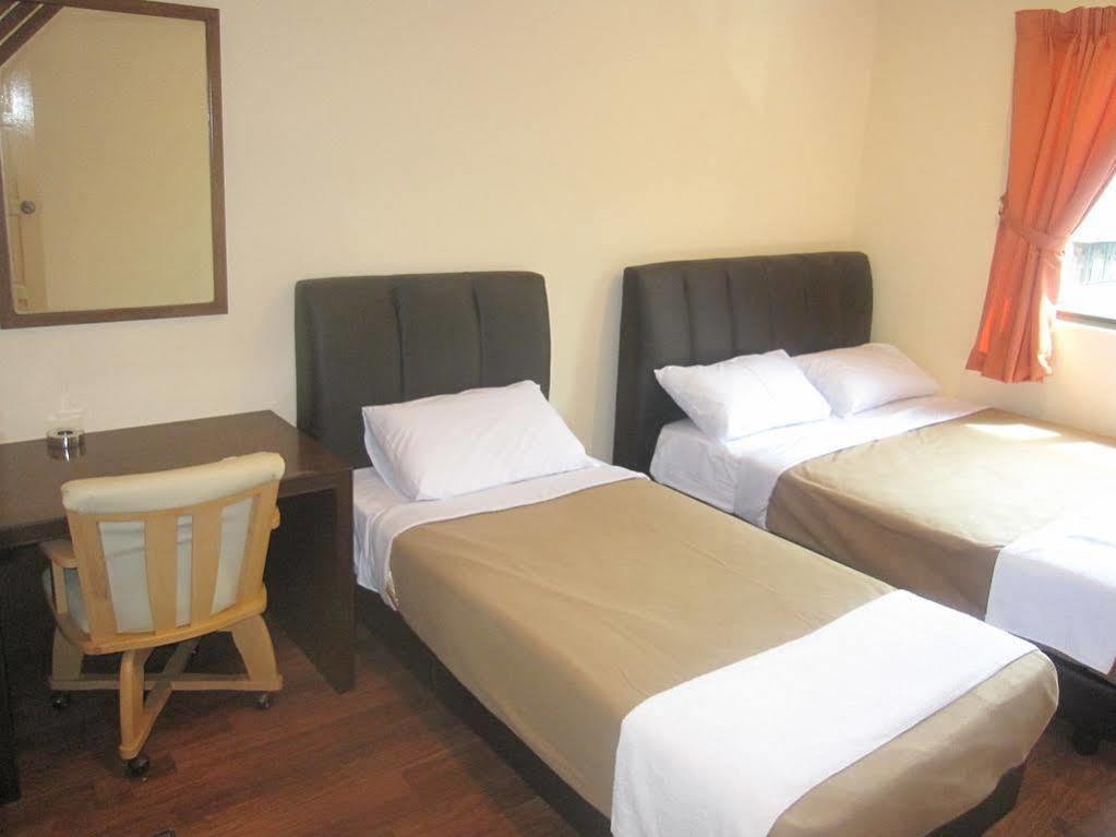 Hotel Surya Palace กัวลาลัมเปอร์ ภายนอก รูปภาพ